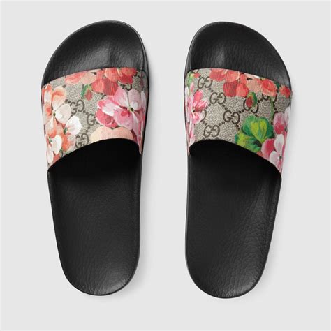 blue flower gucci|GG Blooms Supreme floral slide sandal .